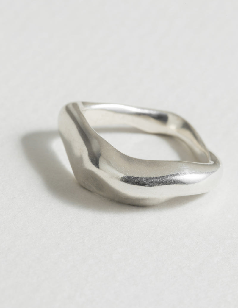 Bague L'Irrégulière