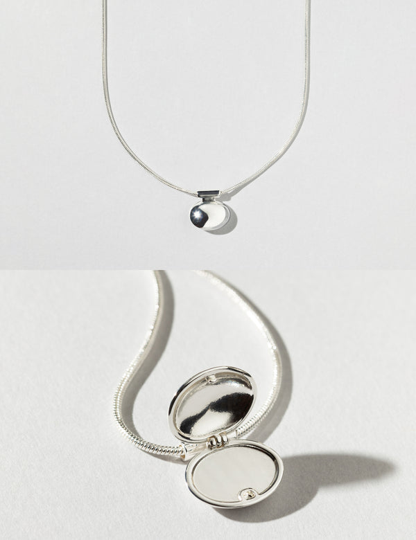 Necklace Le Noyau
